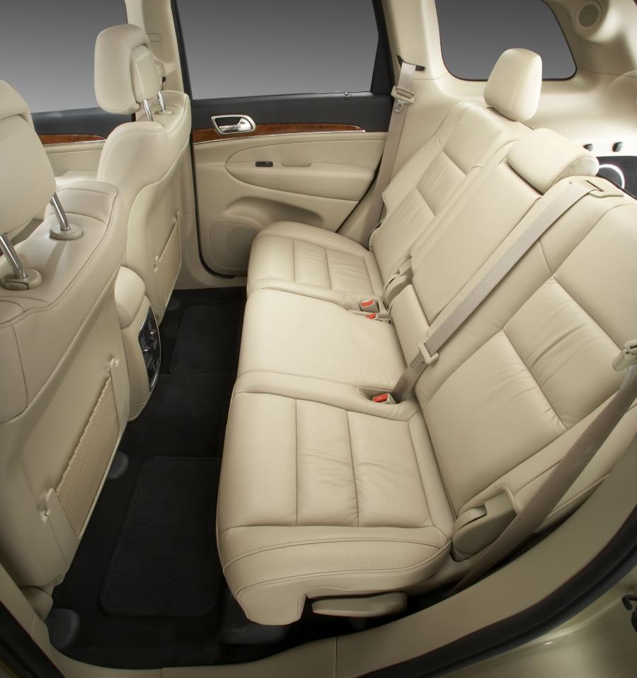  Jeep Grand Cherokee 2011 года  (фото 29 из 91)